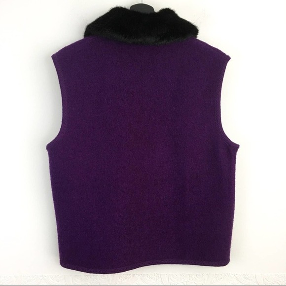 Vintage purple boiled wool vest faux fur collar women's Large crest patch - Picture 10 of 10